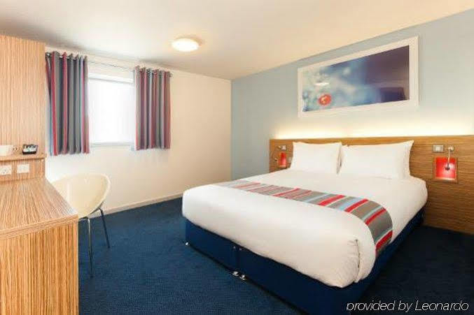 Travelodge Stonedale Park Liverpool